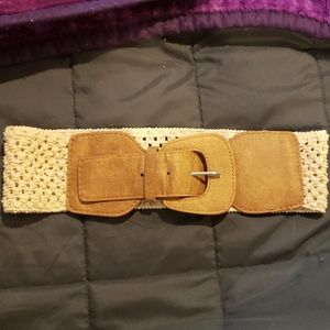 Brown/beige belt